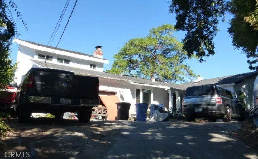 959 Janet Lane — photo