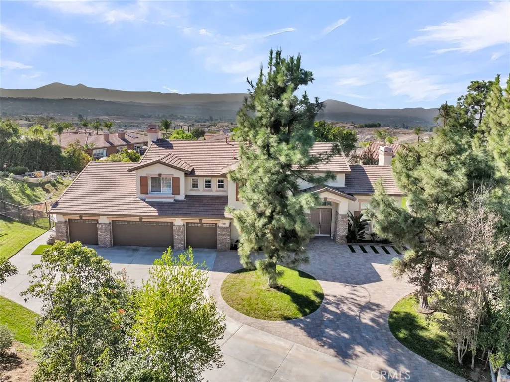 7535 Misty View, Riverside, CA 92506 — photo 2