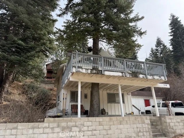 719 Ridge Way — photo