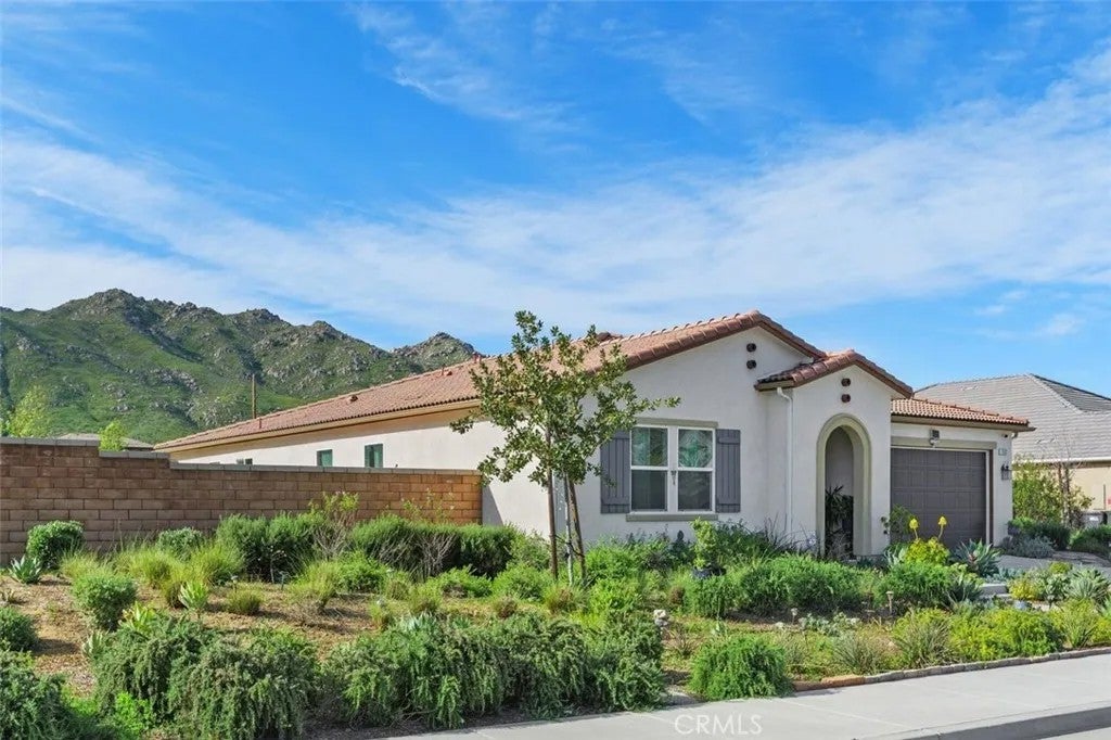 7633 River Gulch — photo