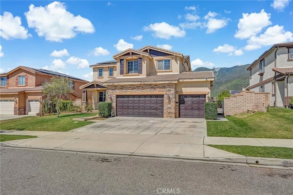 15356 Thistle Street — photo