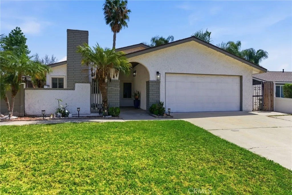 1019 Meadowview Court — photo