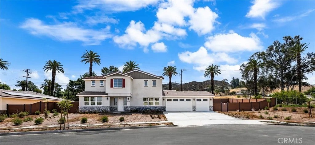 5978 Copperfield Avenue — photo