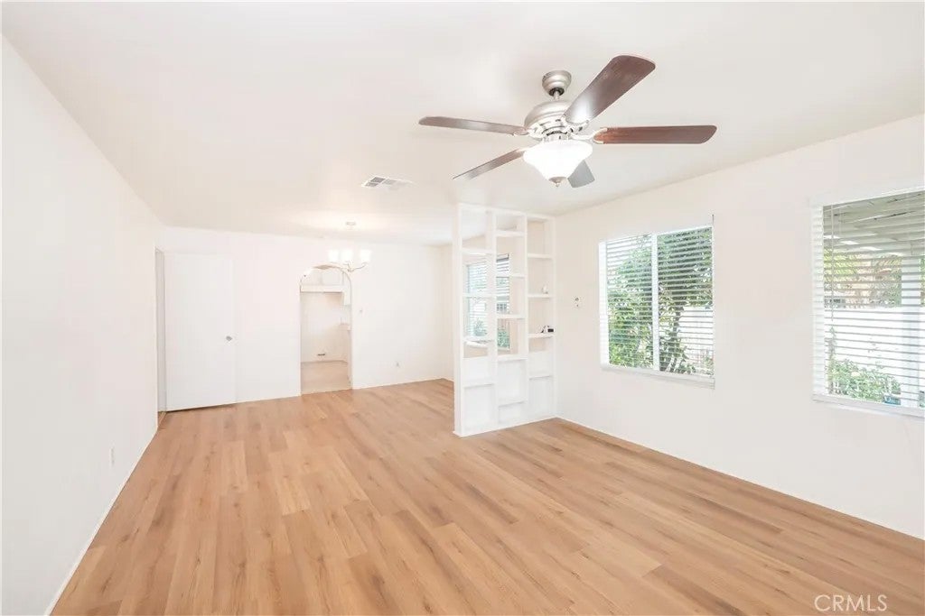 7579 Emerald Street — photo