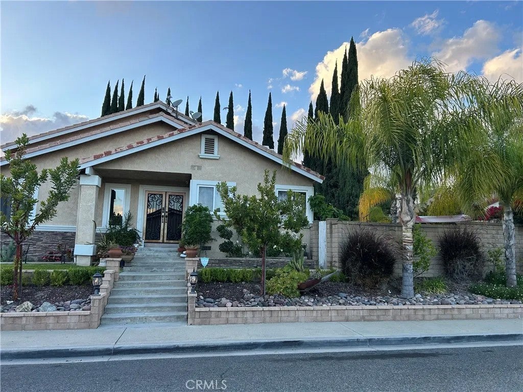 42 Rainbow Ridge — photo