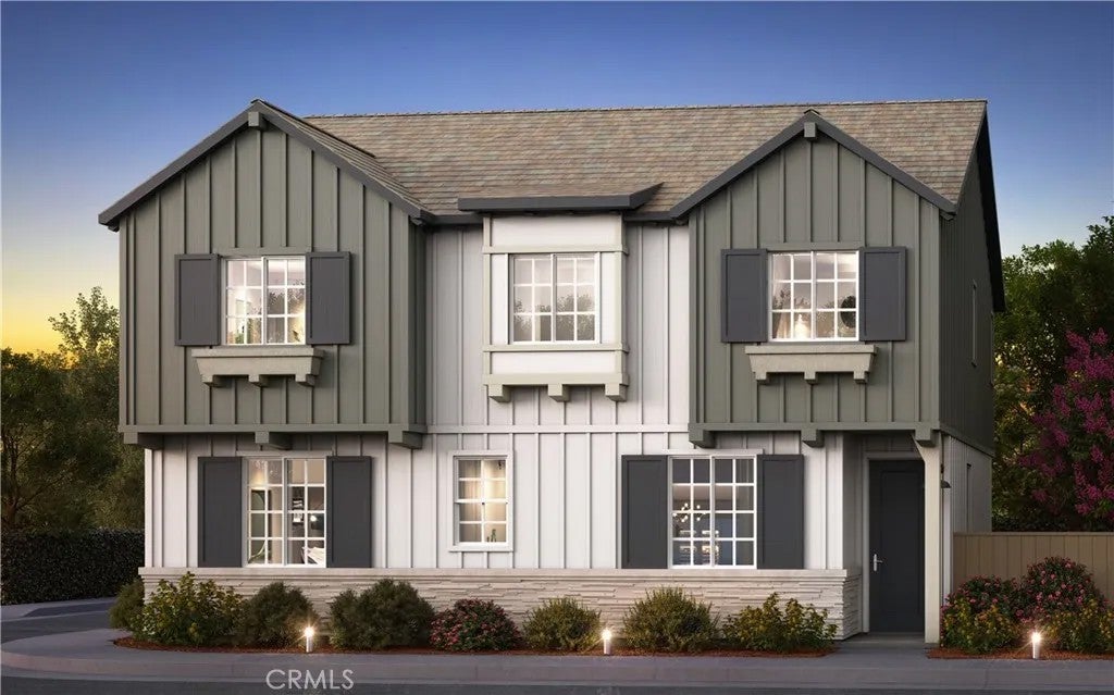 8649 Areca Lane — photo