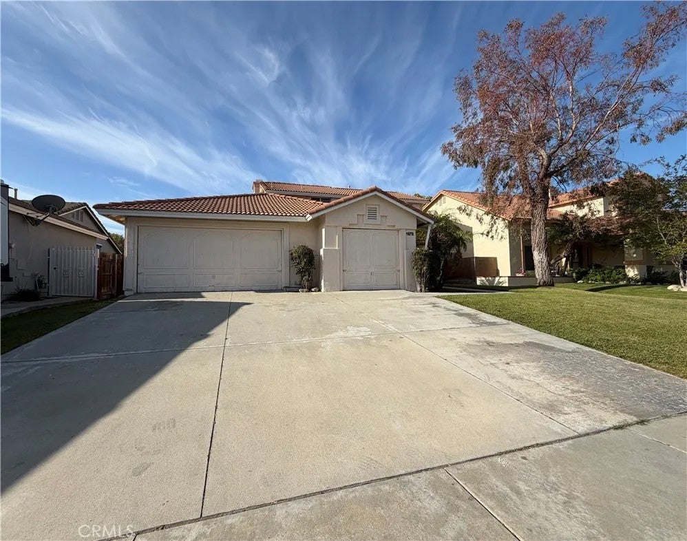2565 W Fairview Drive — photo