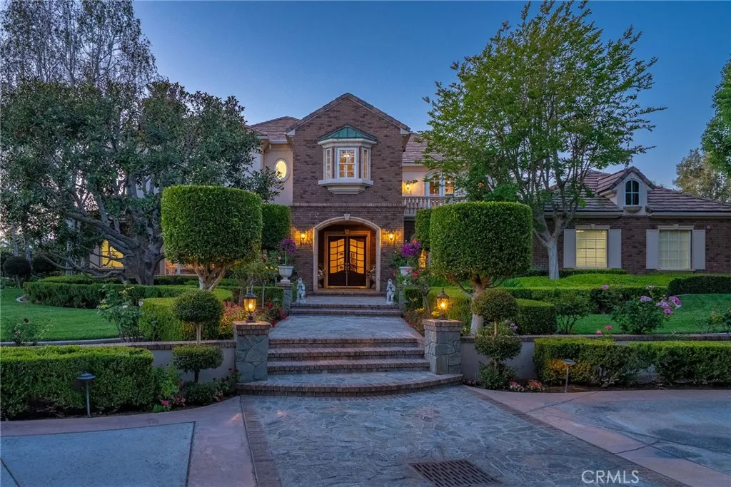 6952 Royal Hunt Ridge, Riverside, CA 92506