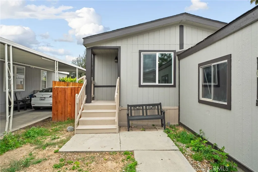 80 E Dawes #10, Perris, CA 92571 — photo 2
