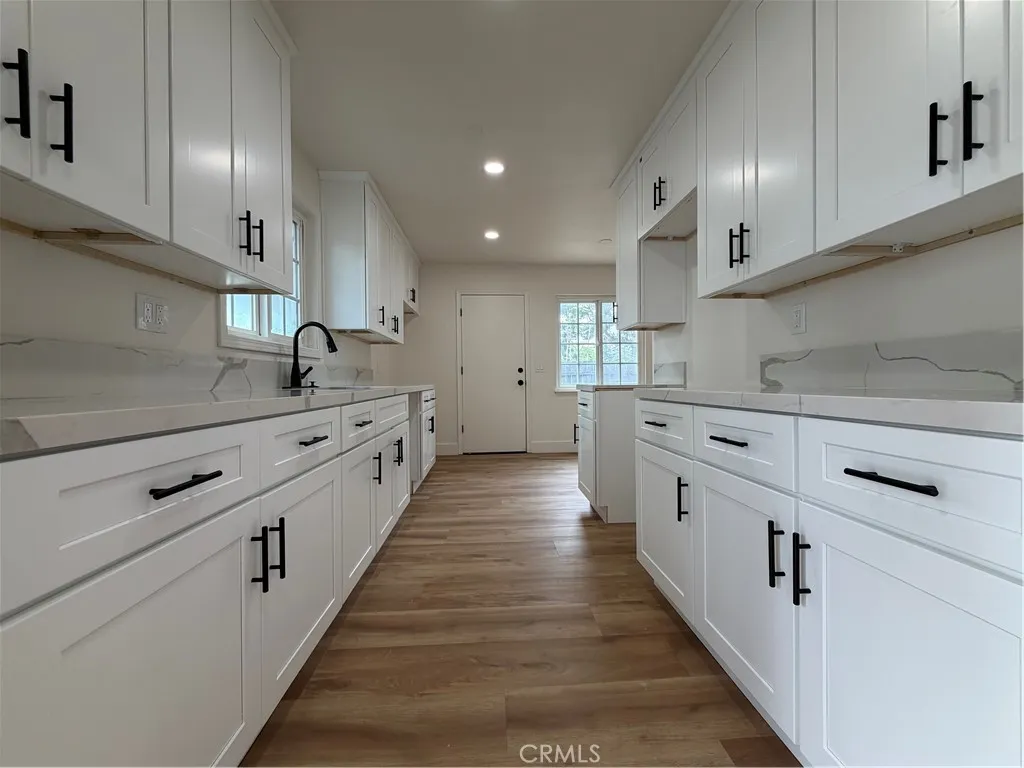 4060 Harrison, Riverside, CA 92503 — photo 2