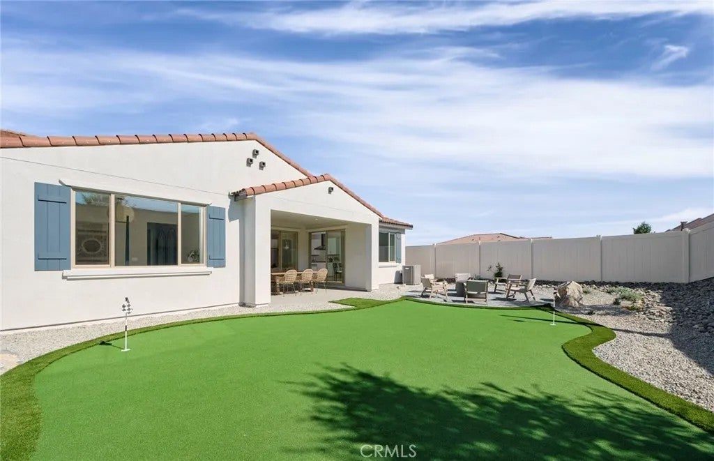 25214 Banded Hills Drive — photo