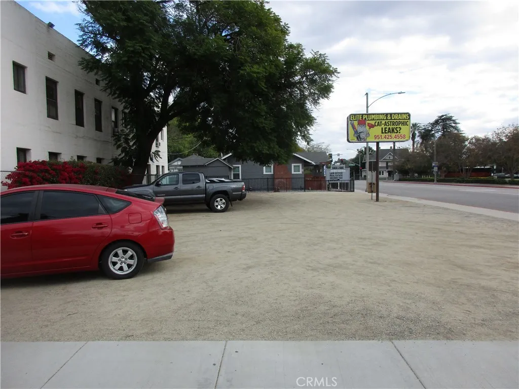 3260 Main, Riverside, CA 92501 — photo 3