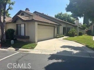 5050 Canyon Crest — photo
