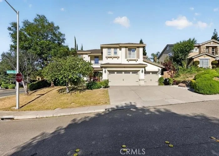 1671 Observation Way — photo