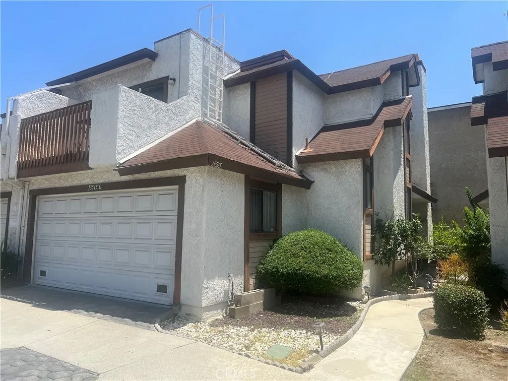 13515 Tracy — photo