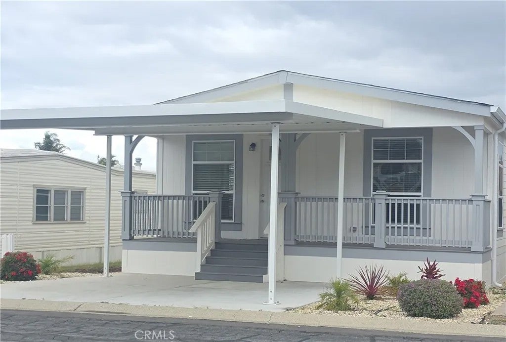 765 Mesa View Drive 6 — photo