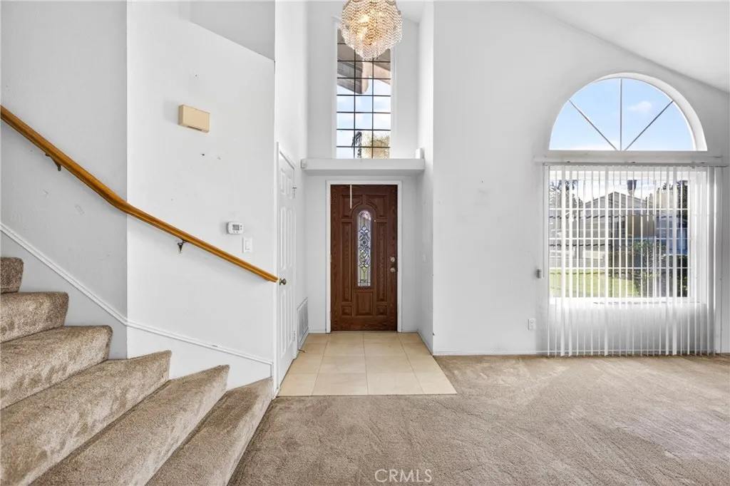 6727 Hawkley Drive, Riverside, CA 92506 — photo 2