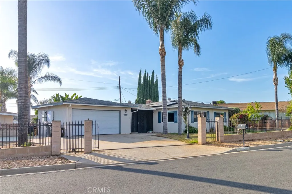 160 Summit View, Calimesa, CA 92320 — photo 2