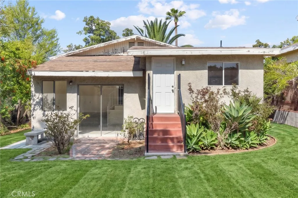 634 E Walnut, Burbank, CA 91501 — photo 3