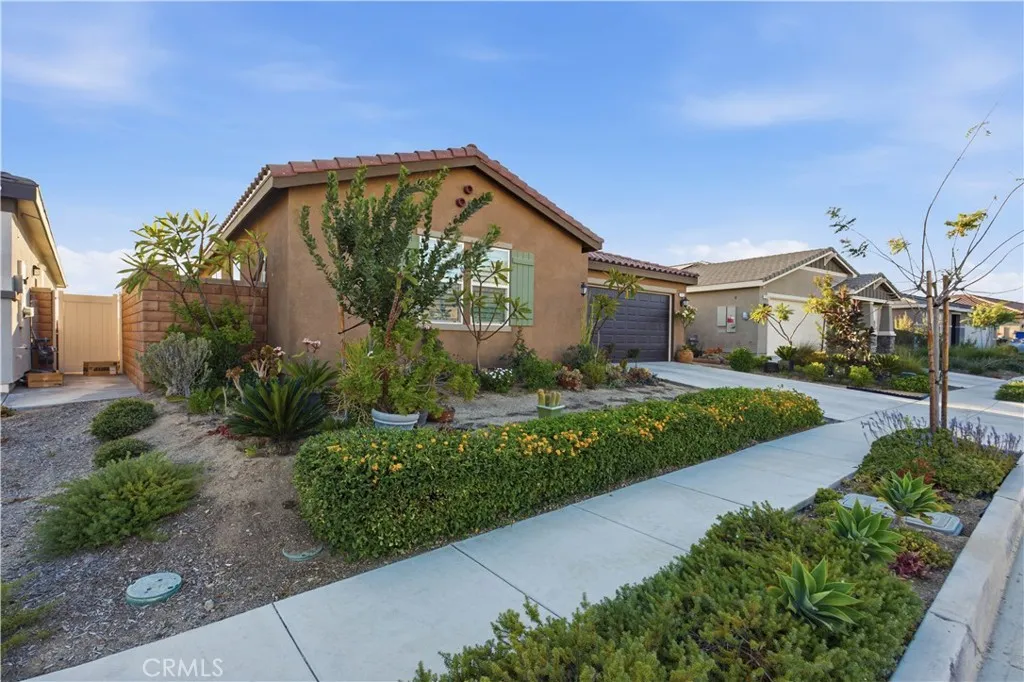 7675 Orangebrook, Riverside, CA 92507 — photo 2
