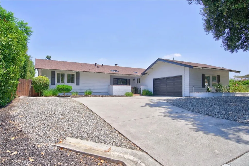 1427 Ransom, Riverside, CA 92506 — photo 3