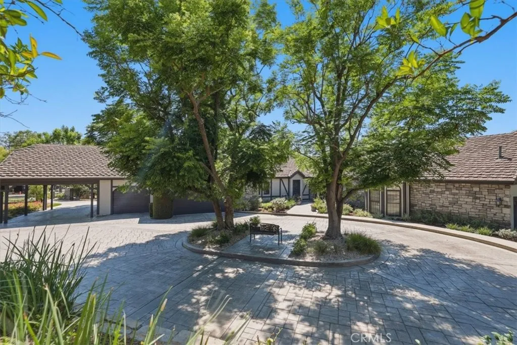 2445 Rolling Ridge Road, Riverside, CA 92506 — photo 2