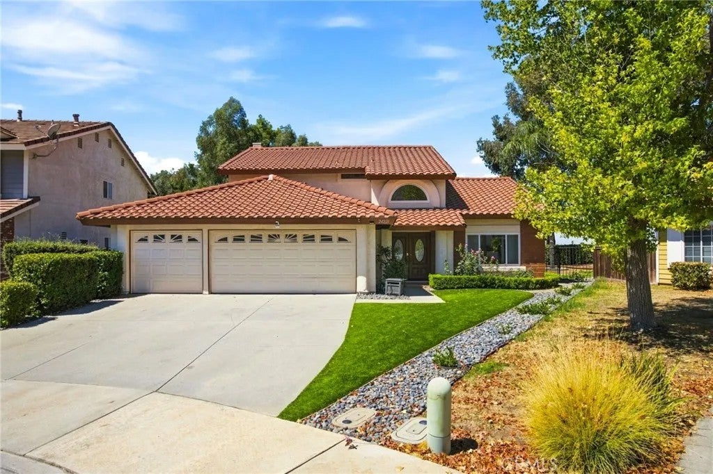 24221 Summit Ridge Circle — photo