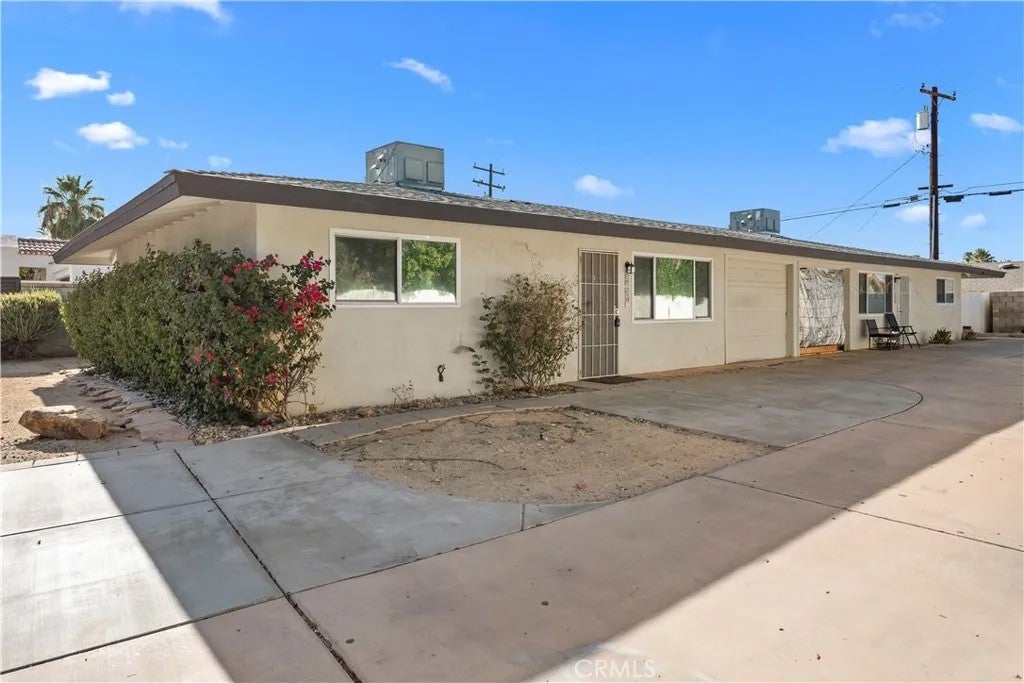 73134 Guadalupe — photo