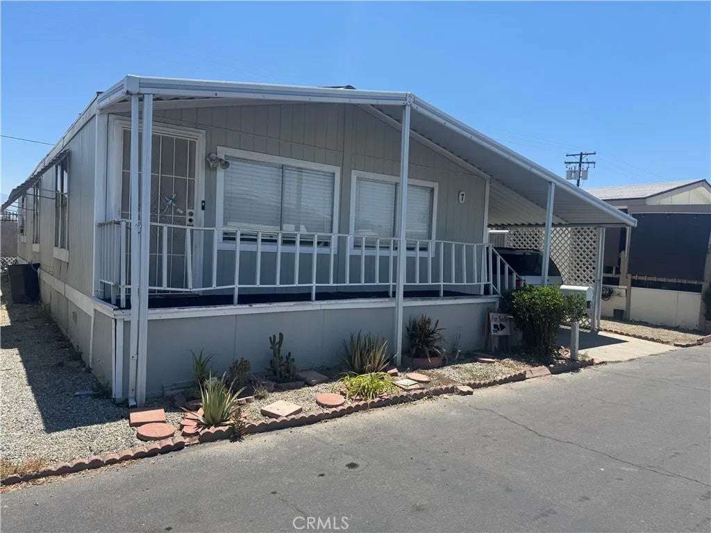 530 W Devonshire 7 — photo