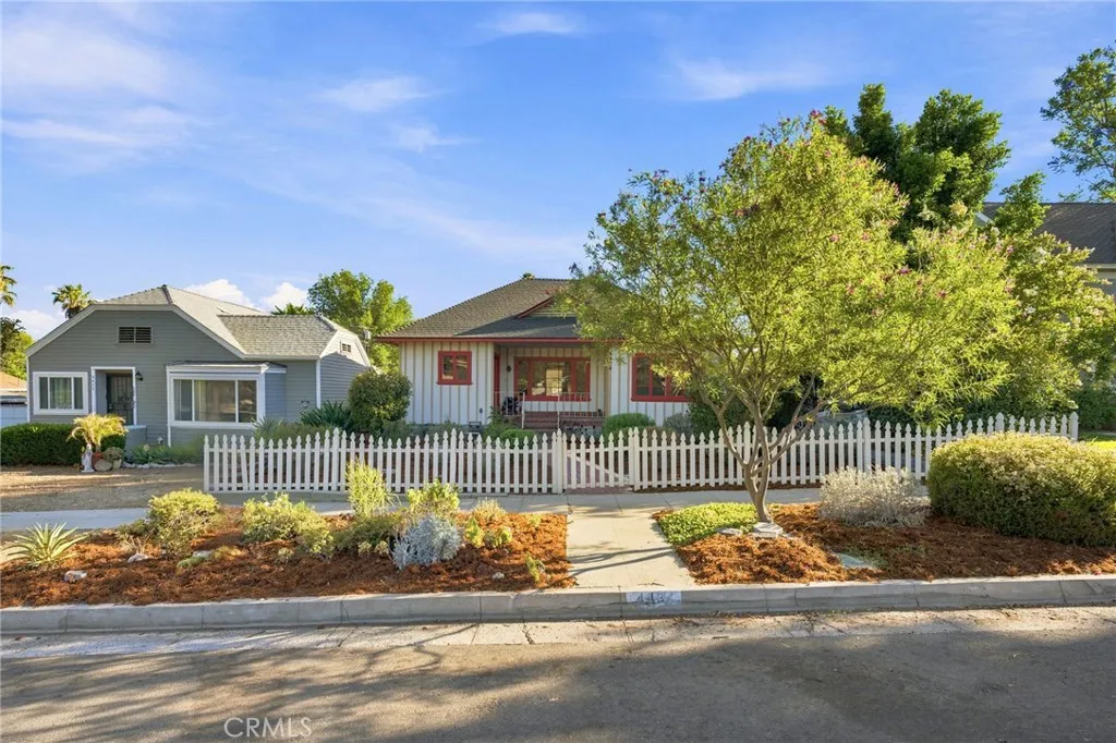 4434 10th, Riverside, CA 92501 — photo 3