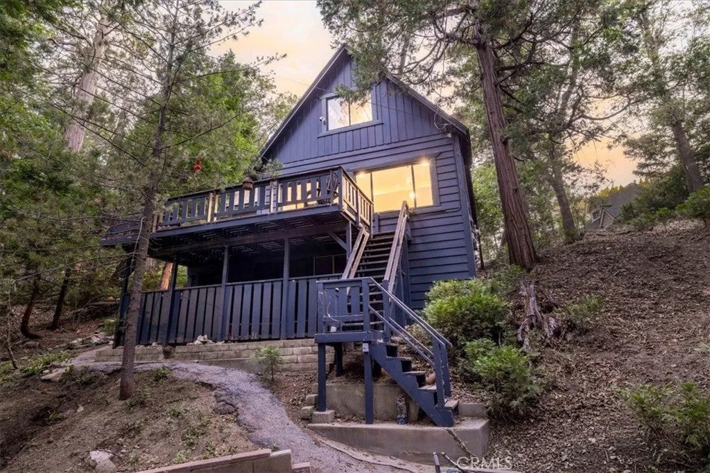380 Dolly Varden — photo