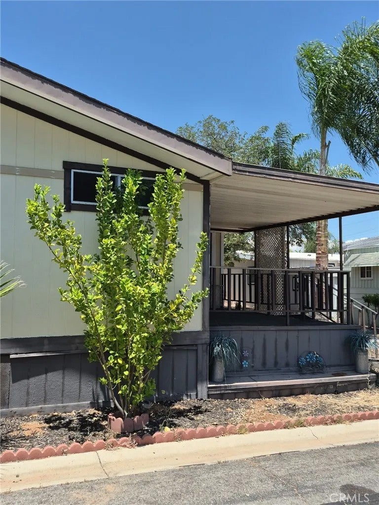 27701 Murrieta 163 — photo