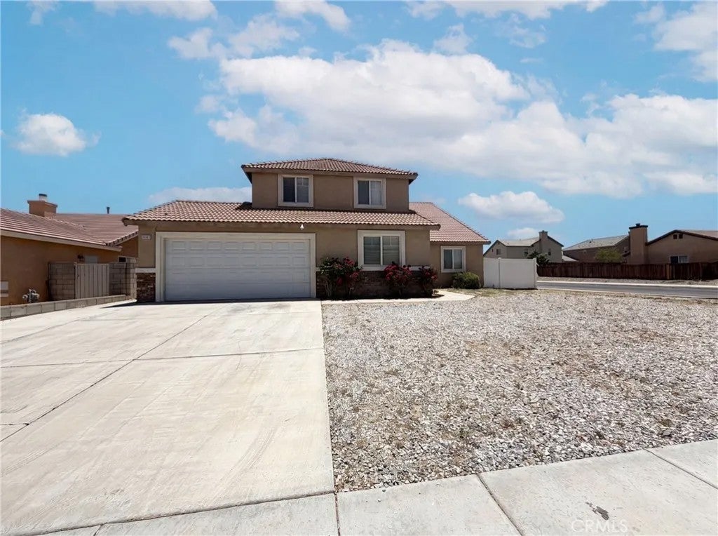 11401 Villa — photo