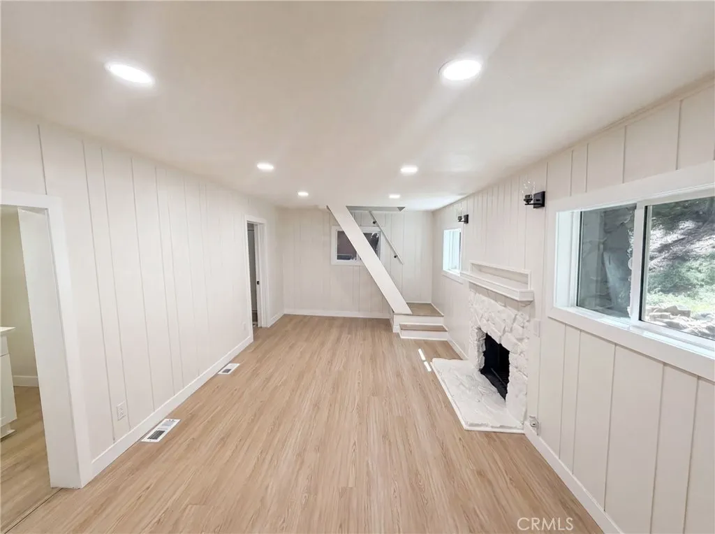 982 Oak, Crestline, CA 92325 — photo 3