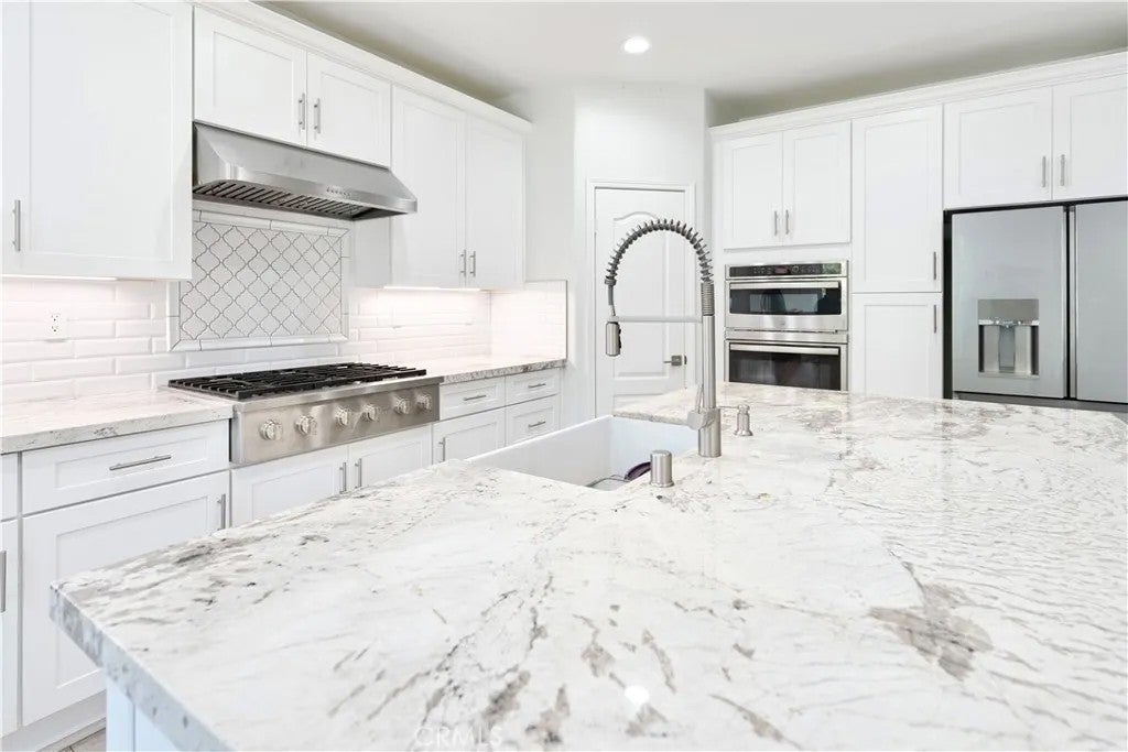 27617 Bottle Brush Way — photo