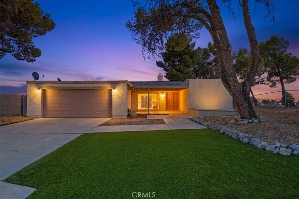 14431 Helm Court — photo