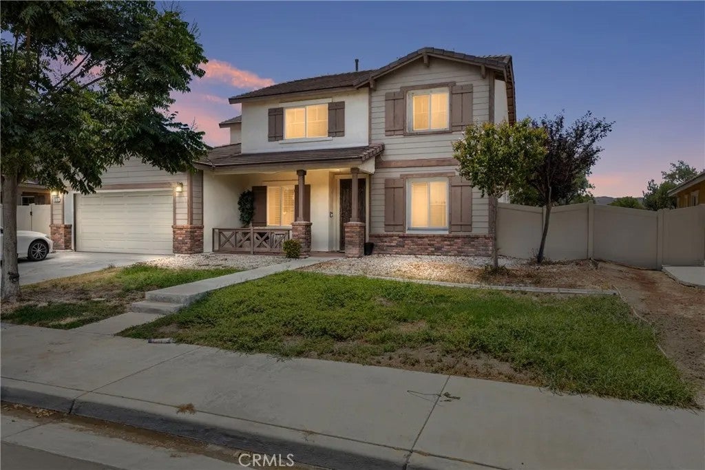 1970 Brilliance Ln — photo