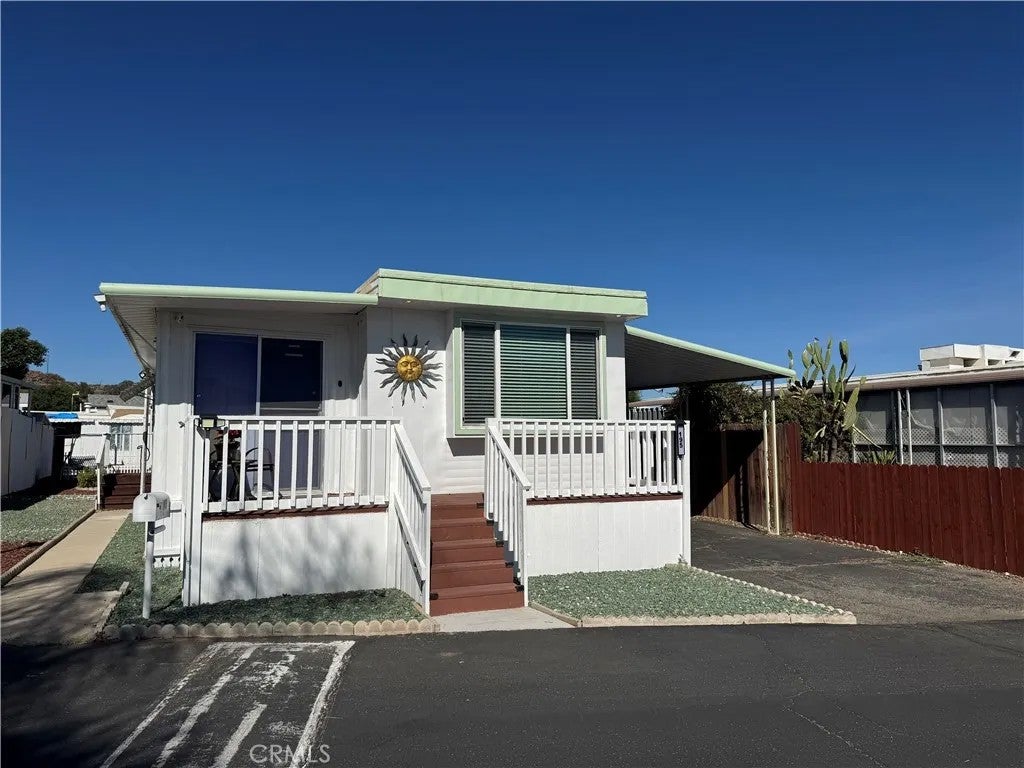 44725 State Highway 74 195 — photo