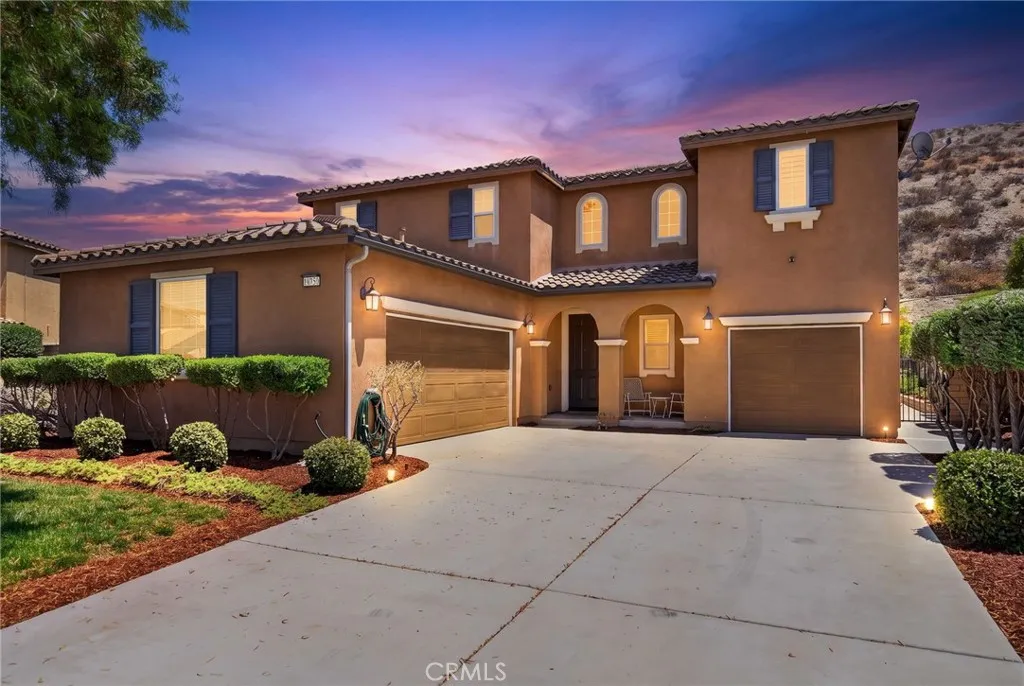 16796 Golden Bluff Loop, Riverside, CA 92503