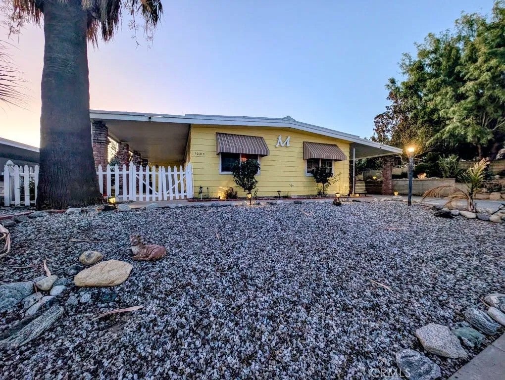10213 Overland — photo