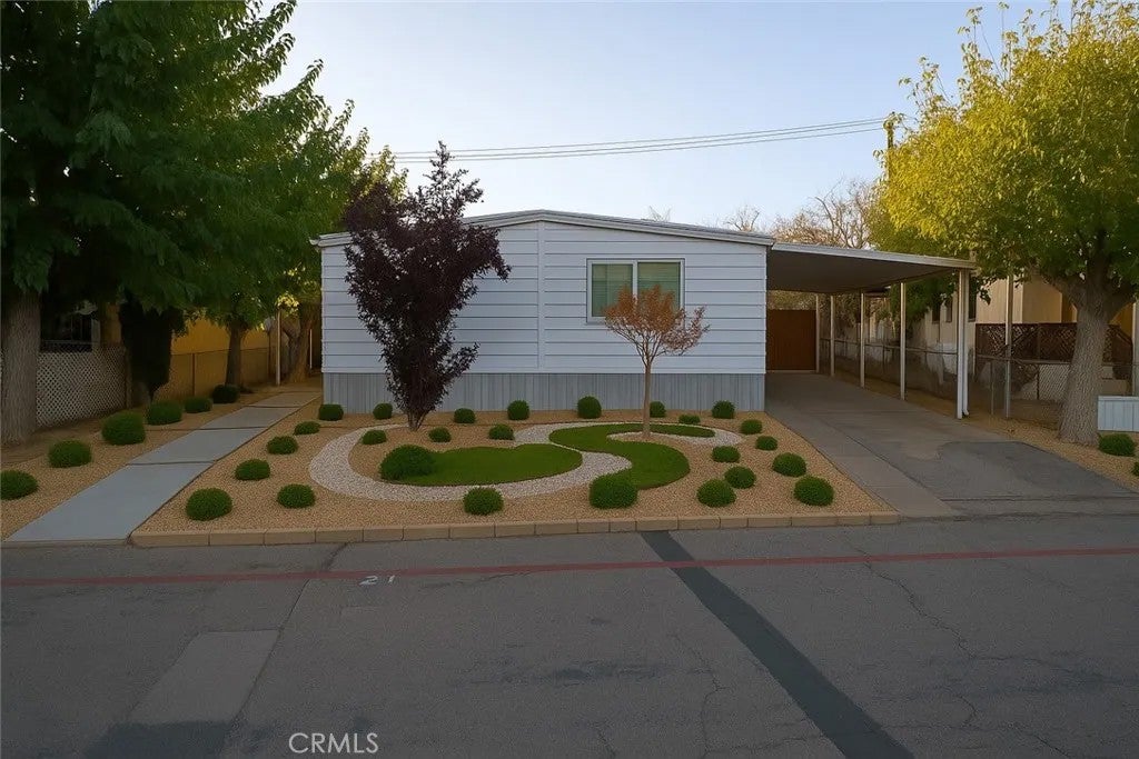 9426 Tamarisk 21 — photo