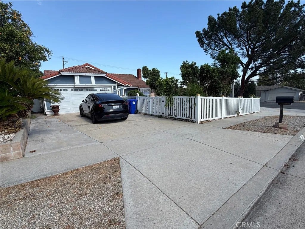 7693 Whitney Court — photo