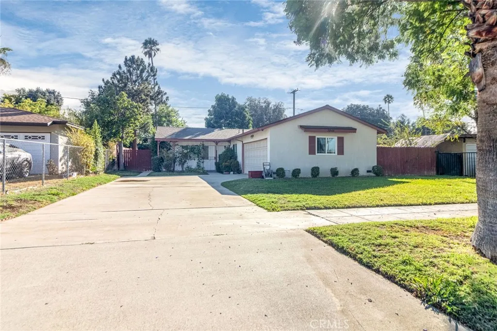 3046 Maude, Riverside, CA 92506 — photo 2