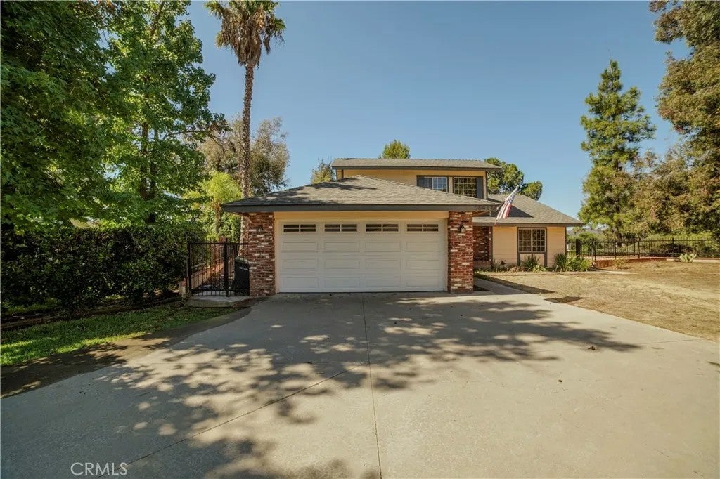 30446 Spica Court — photo