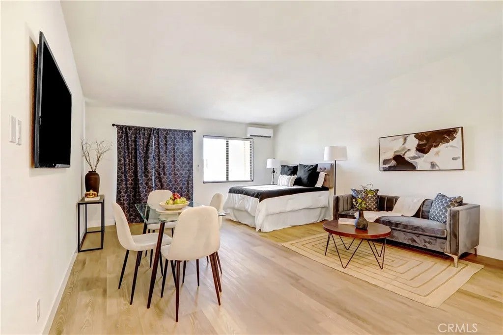 1706 Sessums Drive 11 — photo