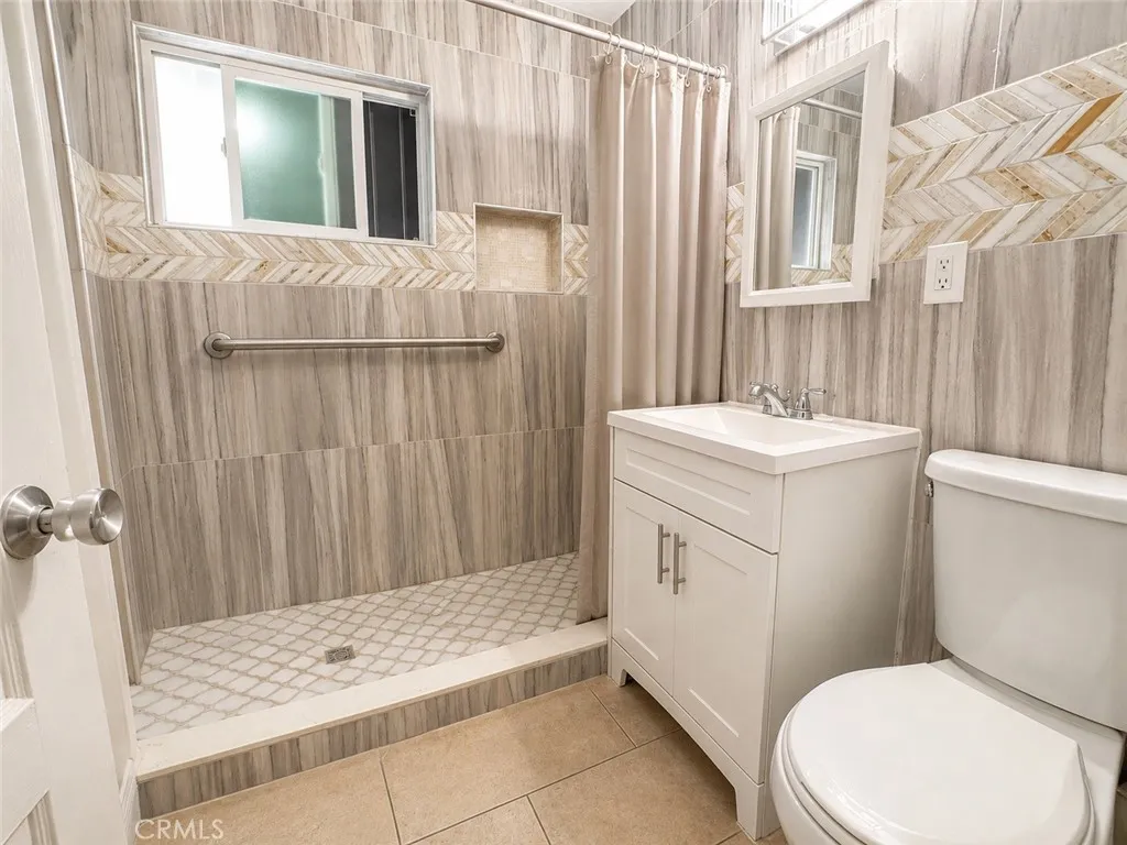 16845 E Newburgh, Azusa, CA 91702 — photo 3