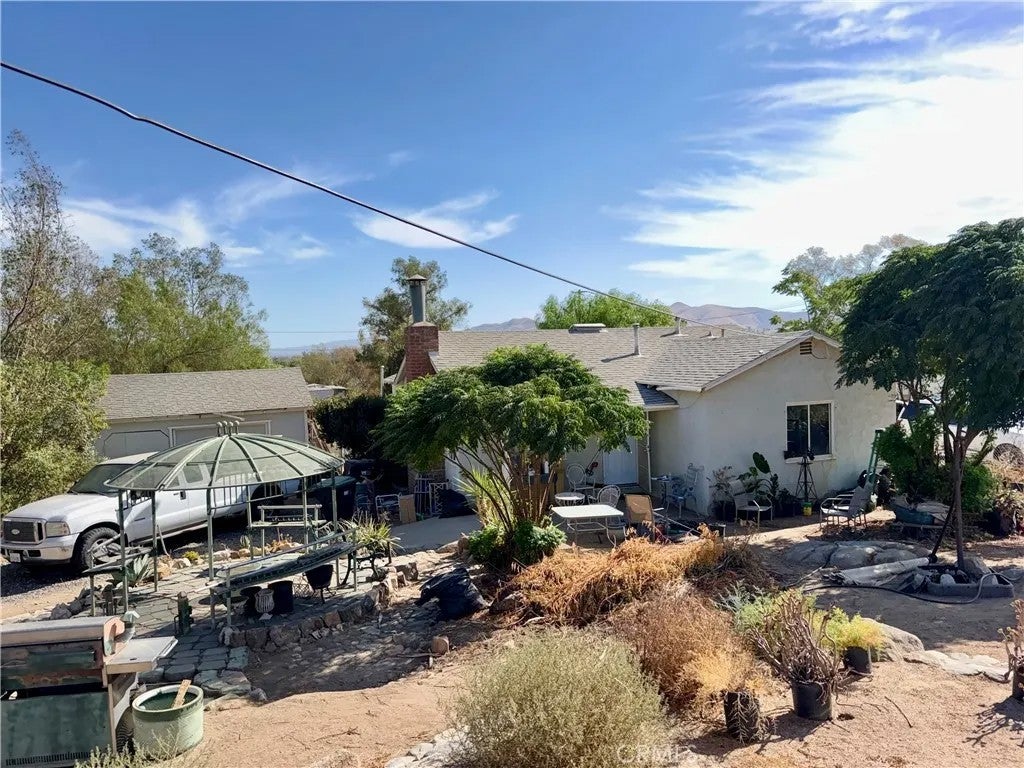 22485 Aloha Rd. — photo