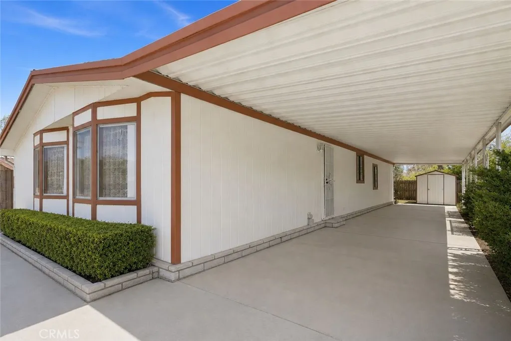 661 Roadrunner, Perris, CA 92570 — photo 3