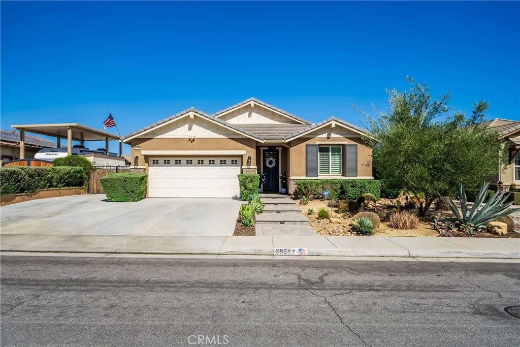 28584 Fieldgrass — photo