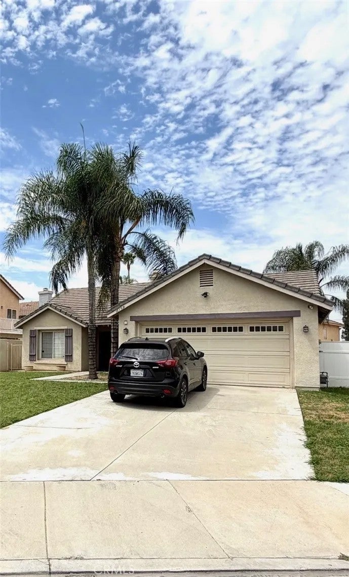 16159 Avenida De Loring — photo